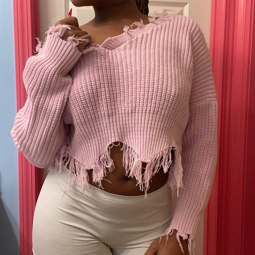 Baby Pink Cropped Sweater 🌸🎀